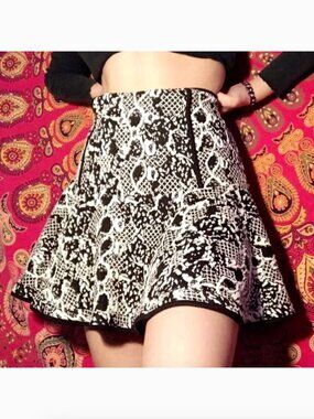 ROBBI NIKKI Mixed Print Jacquard Fit Flare Skirt Black Cream Ivory Floral Mini S